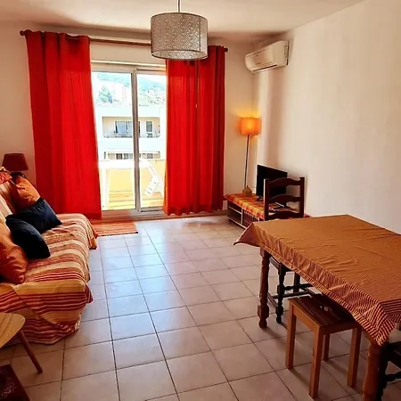 Appartamento Spacious 2-room Downtown *