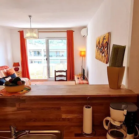 Appartamento Spacious 2-room Downtown Vallauris